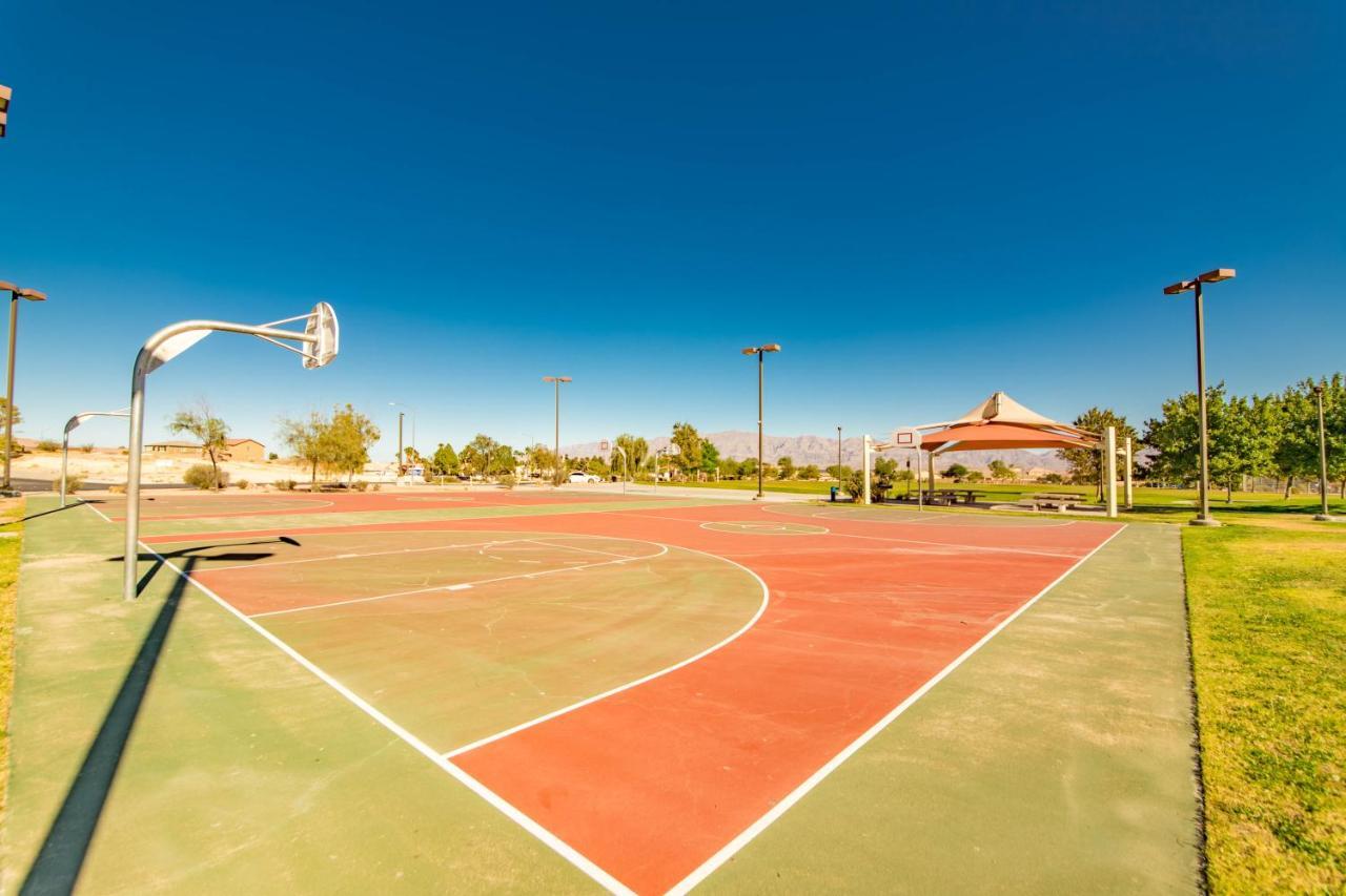 Gorgeous Las Vegas Home With Rv Parking Exterior foto